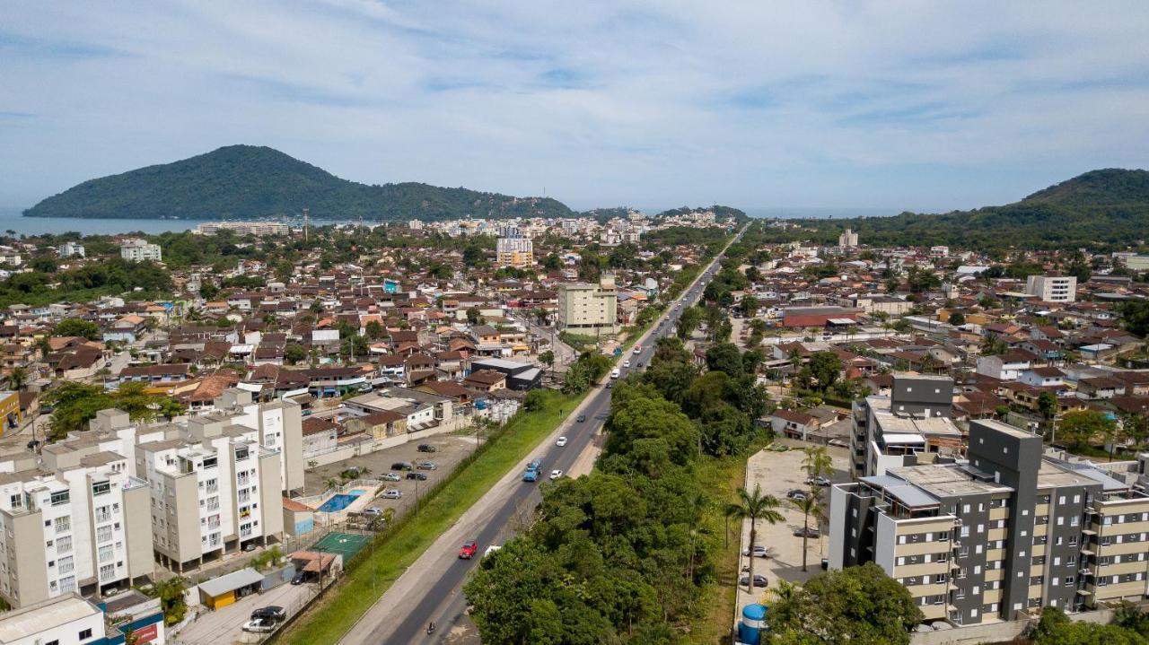 Jardim Das Palmeiras, Piscinas, Lazer, Estacionamento Coberto, Prox. Praia Grande Убатуба Екстериор снимка
